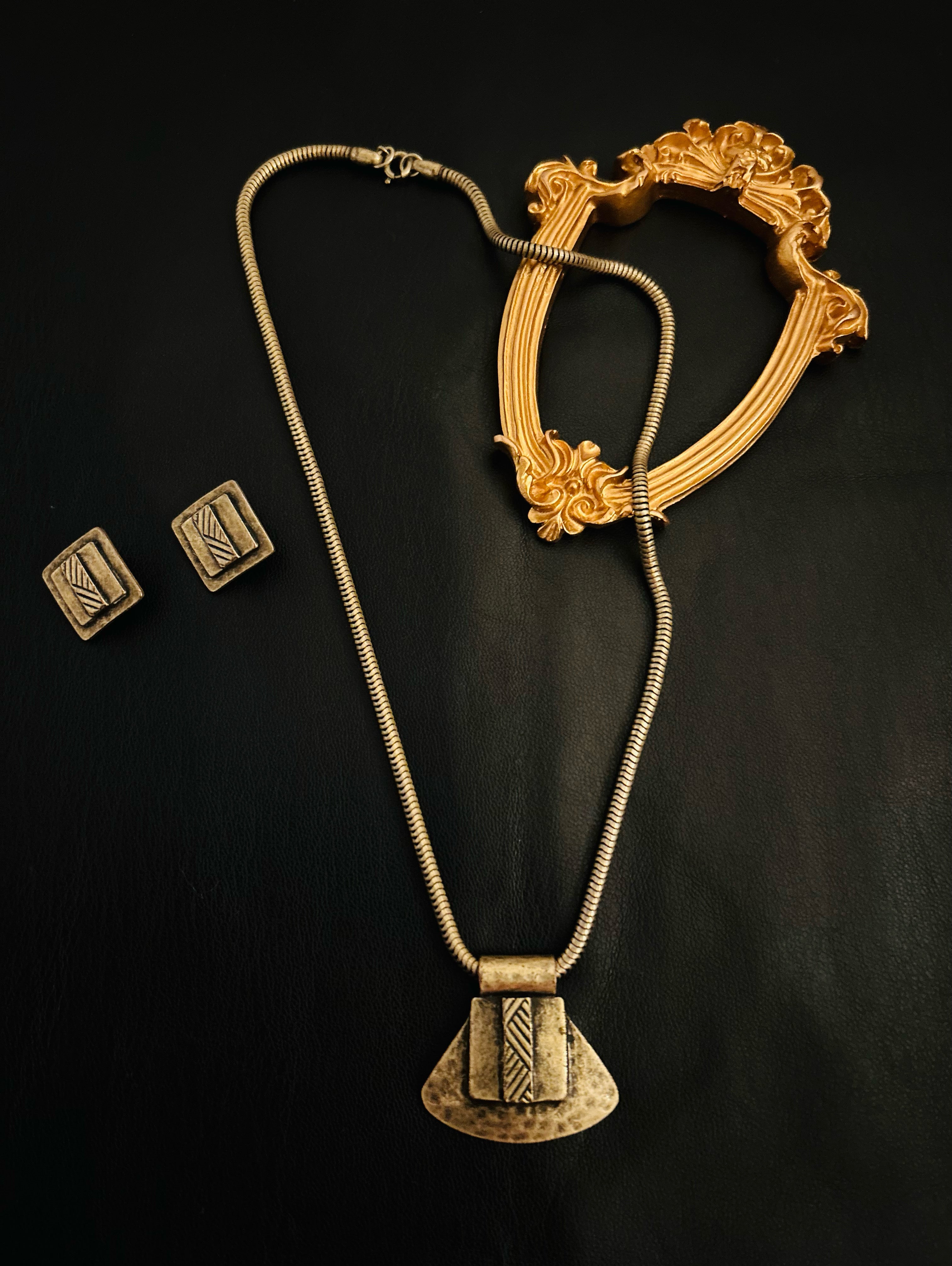 Vintage Bronze Set